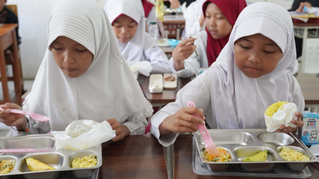 Klarifikasi BGN Pidie Terkait Viral Menu MBG Berupa Bahan Mentah di Tangerang Selatan